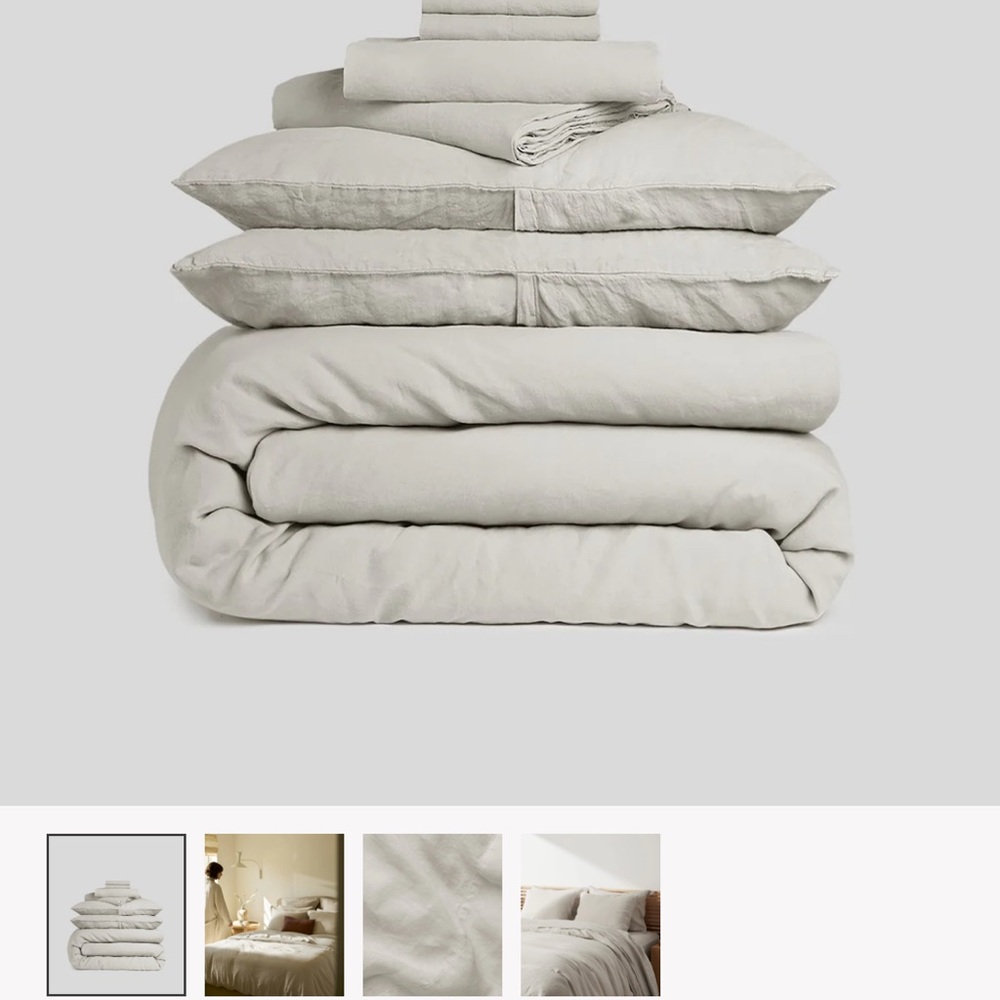 Elegant Cream Bedding Set